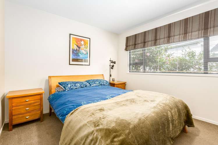 154 Kahu Road Paremata_22