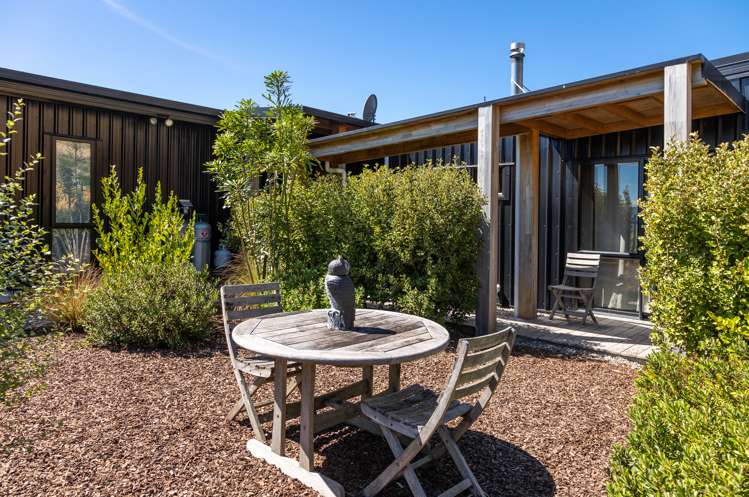 1424 Queen Charlotte Drive Anakiwa and Surrounds_15