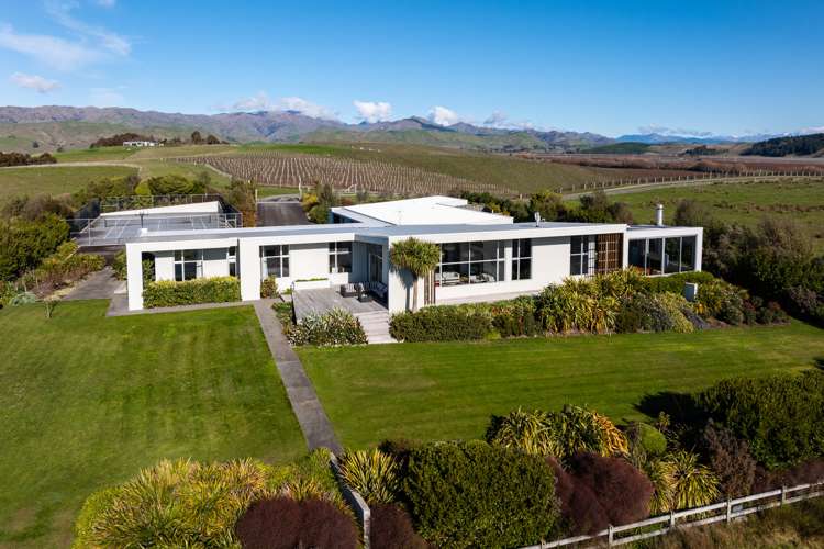 127 Fairbourne Drive Fairhall_34