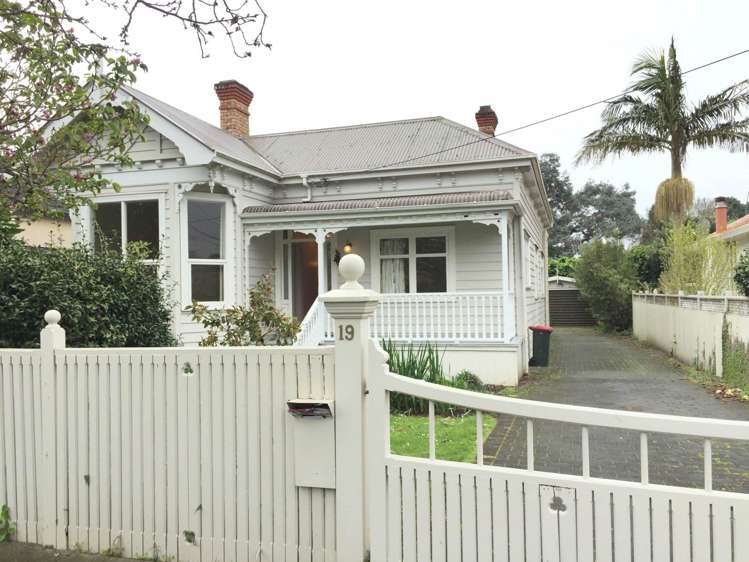 19 Arcadia Road Epsom_1