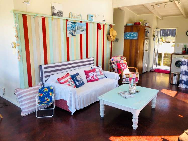 49 McKenzie Avenue Arkles Bay_3