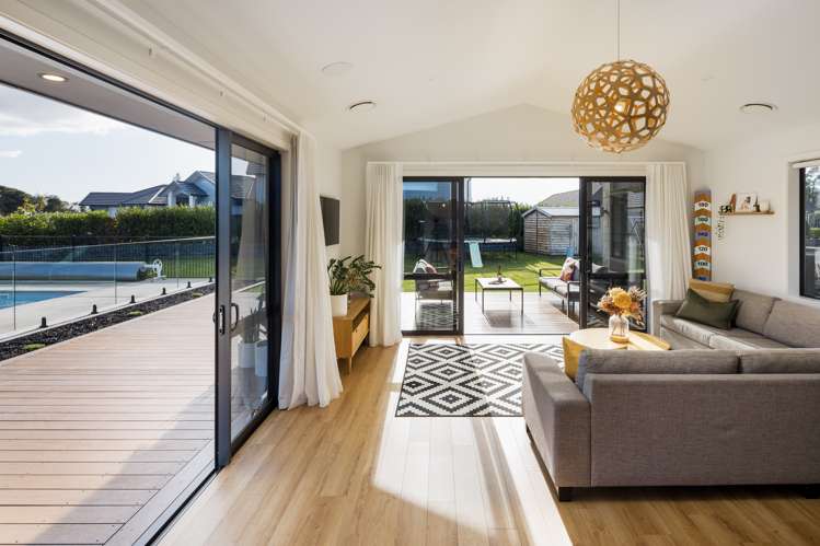 49 Mike Smith Drive Cambridge_6