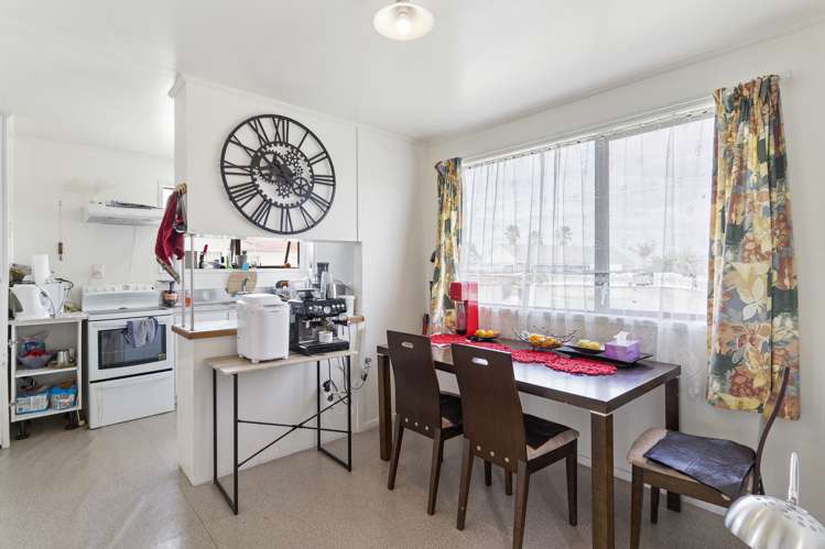 8 Kern Place Manurewa_3