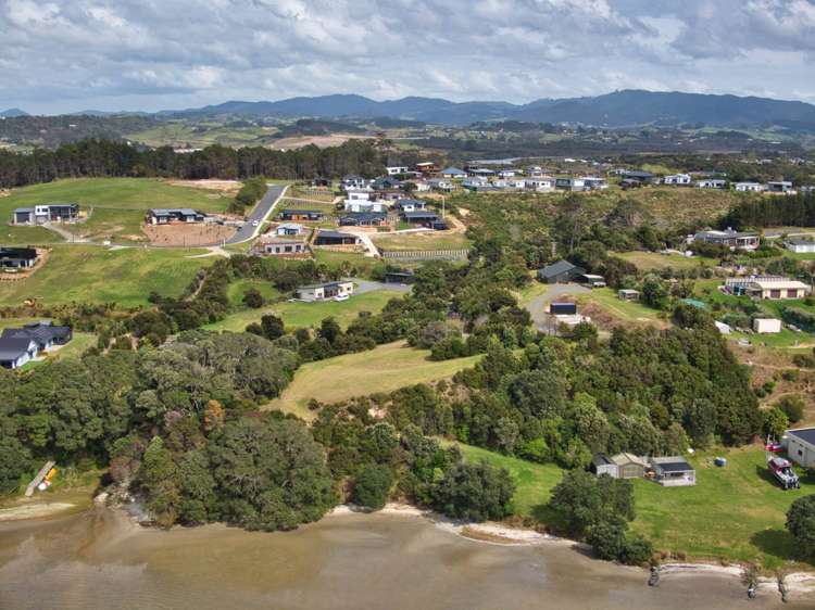 5 Shipwreck Way Mangawhai Heads_31