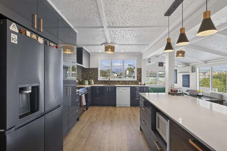 144 Pembroke Street Westown_2