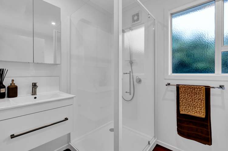 93 Govett Avenue Frankleigh Park_13