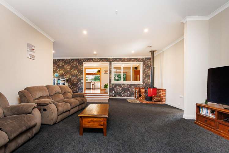 573 Napier Road Whakarongo_11