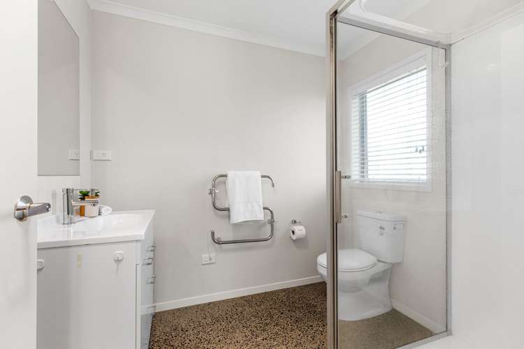 14 Rochfort Crescent Pyes Pa_14