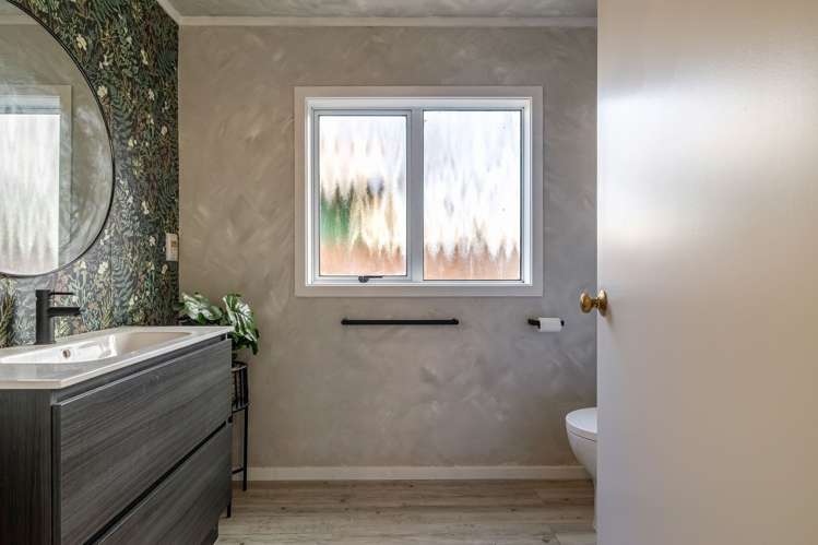 422a Botanical Road West End_21
