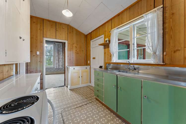 37 Ross Street Woodville_13