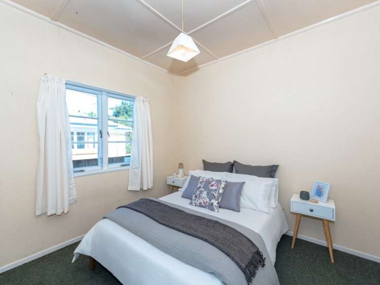 164 Nixon Street Hamilton East_11