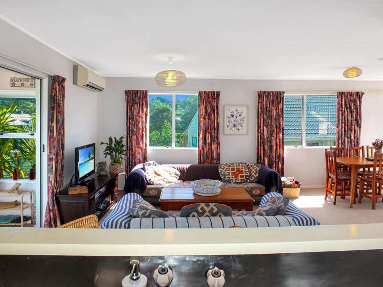 7 Hennessy Street East_4