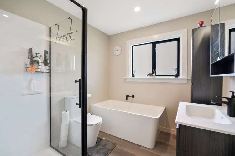 32 Tilford Street Woolston_19