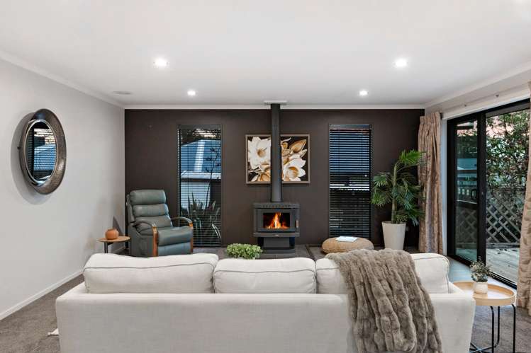 9 Irwin Logan Drive Mosgiel_7
