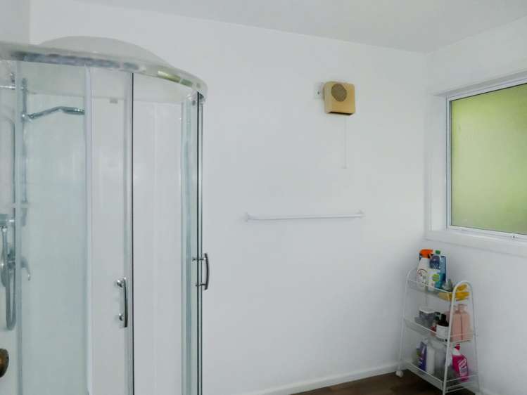 22 Rutherglen Av Ilam_12