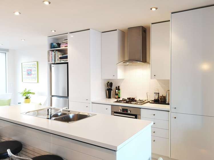 10/305 Evans Bay Parade Hataitai_6