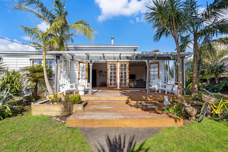11 Ferry Road Waipu_24