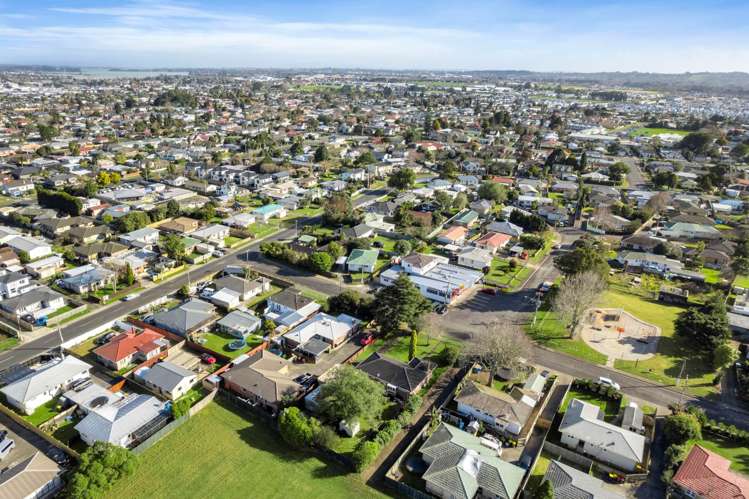 12 Cross Street Papakura_24