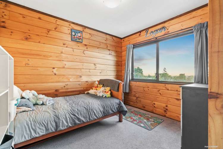 8 Wesleydale Place Papakura_13