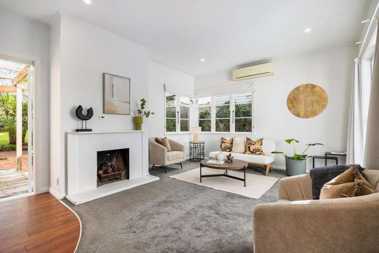 32 Athens Road_4