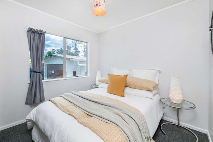 12 Taranui Place Henderson_14