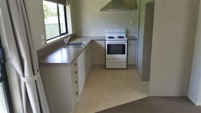 33 Roto Street Hurdon_4