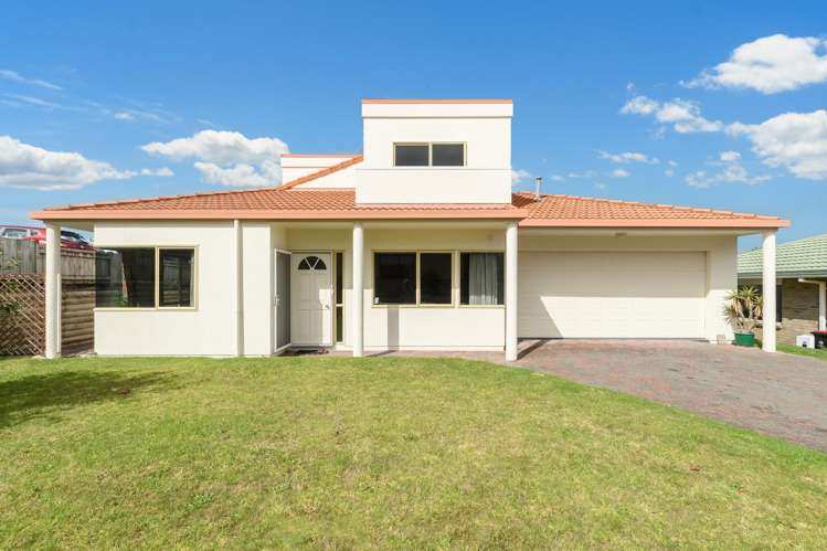 30 Racecourse Way_0