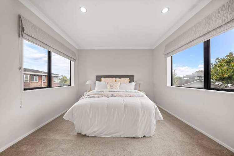 324A Royal Road Massey_20