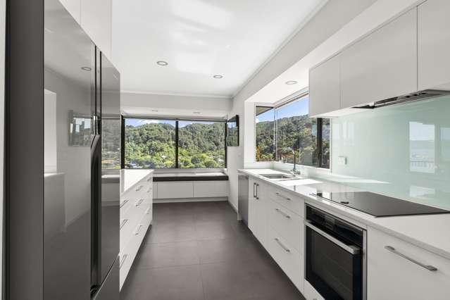 32 Walter Road Lowry Bay_4