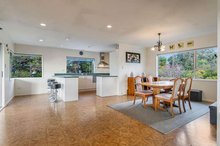 22 Rimu Road Stanmore Bay_5