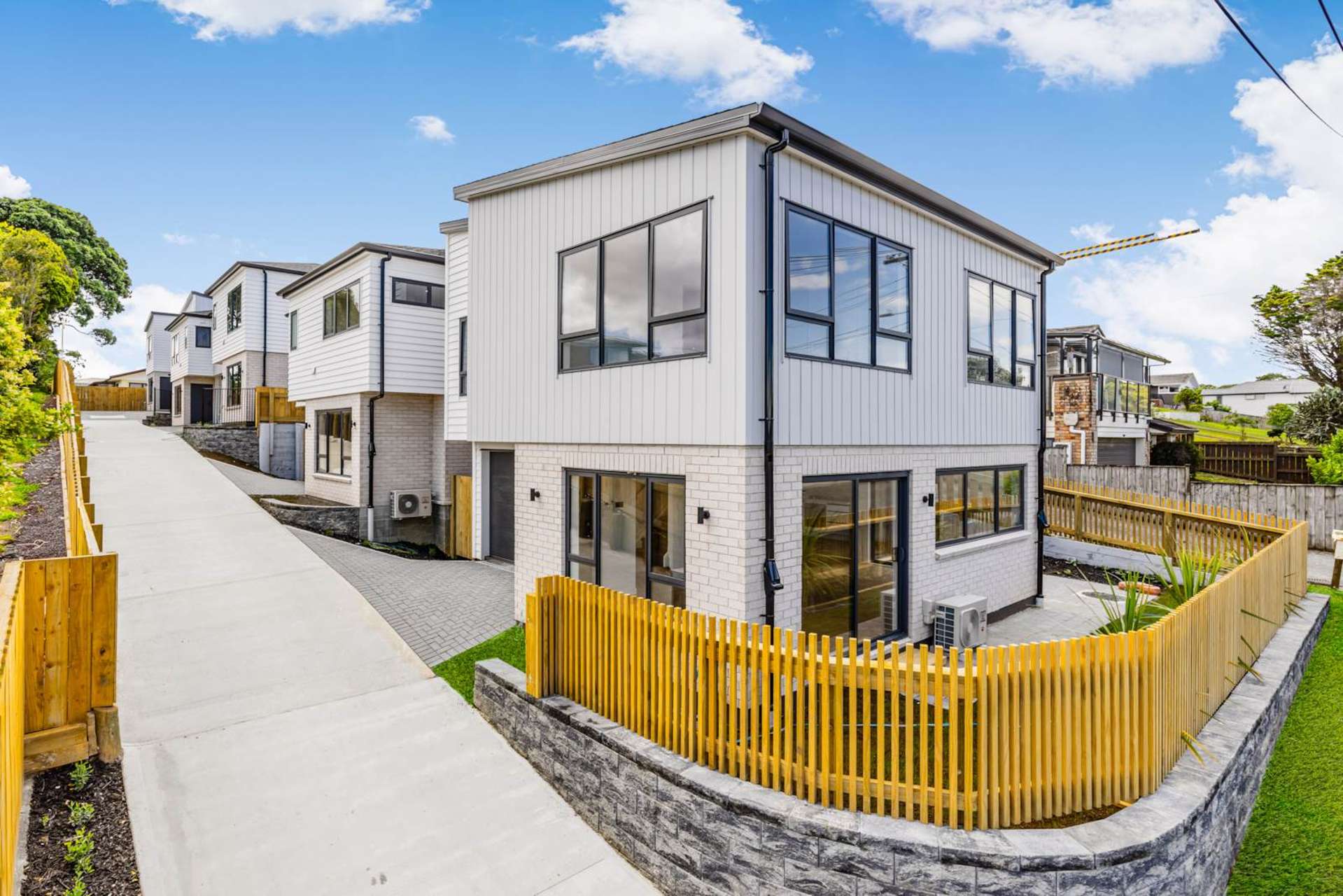 5 Subritzky Avenue Mt Roskill_0