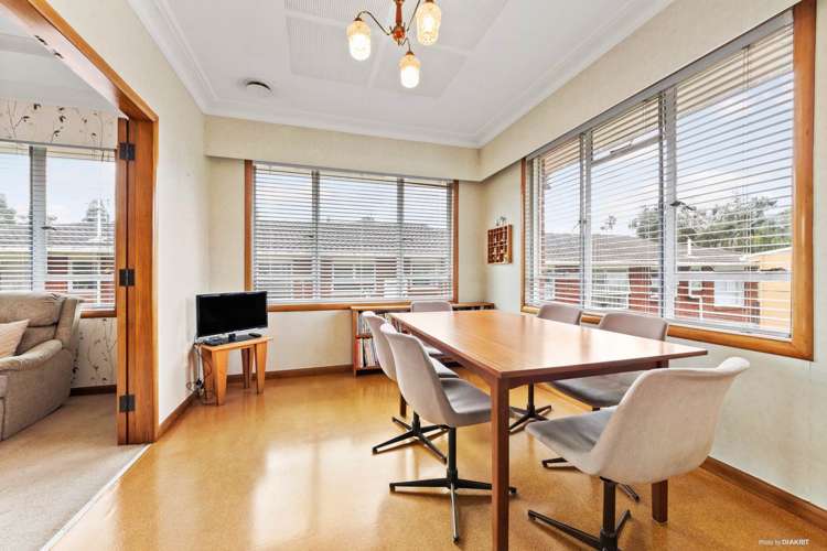 49 Yeovil Road Te Atatu Peninsula_7