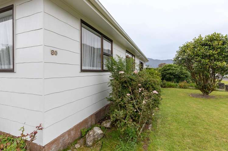 80 Main Road Harihari_21