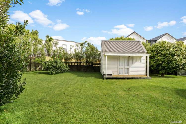 8 Shamrock Lane Te Atatu Peninsula_5