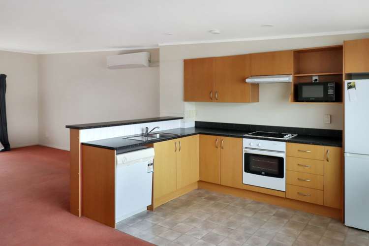 17/3 Kelvin Grove 2185_4