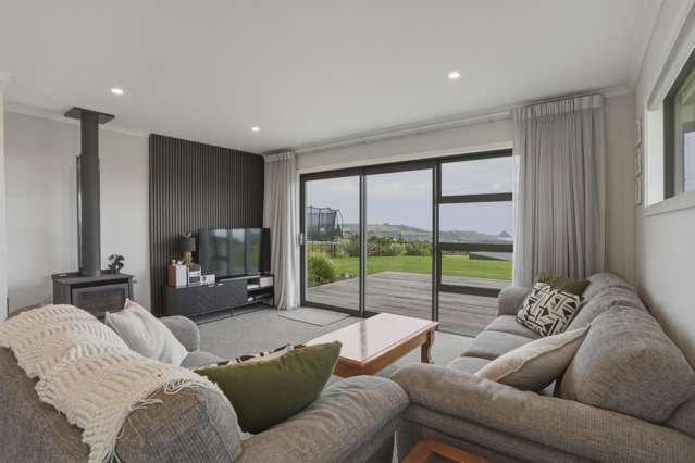 212 McMaster Road Saddle Hill_2