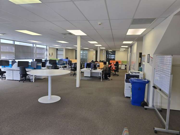 1/21 Bell Road South Gracefield_5