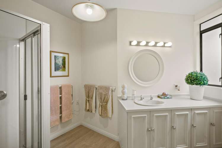 38 Brooklands Road Brooklands_15