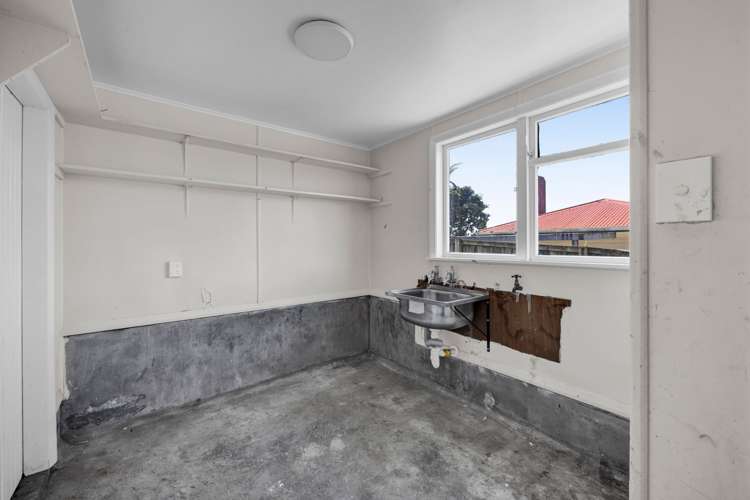 15 Banks Street Marfell_16