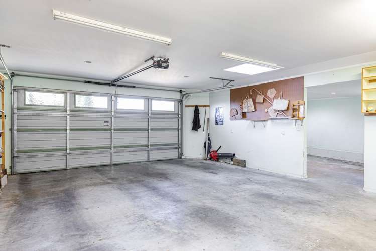 11 Douslin Place Witherlea_21