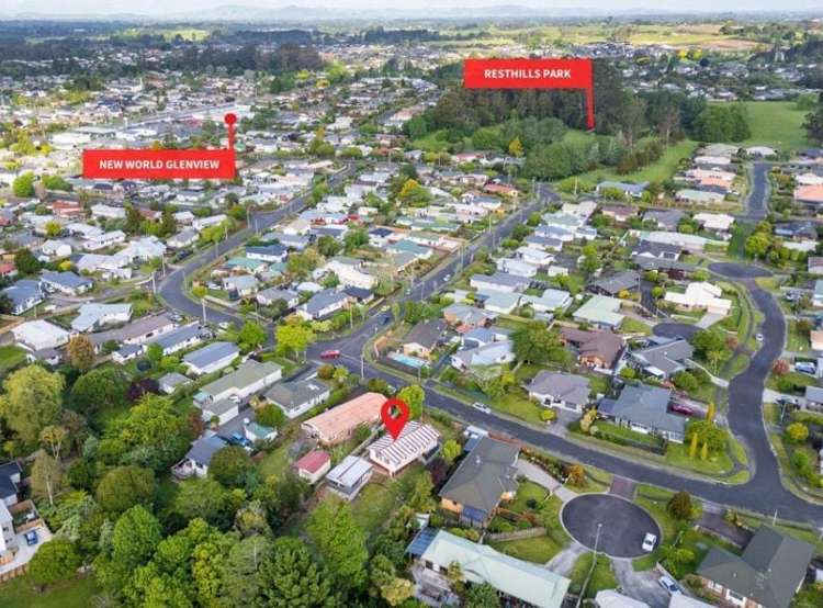 38 Forth Crescent Glenview_8