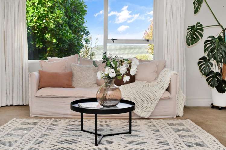 23 Whitaker Street Otumoetai_6