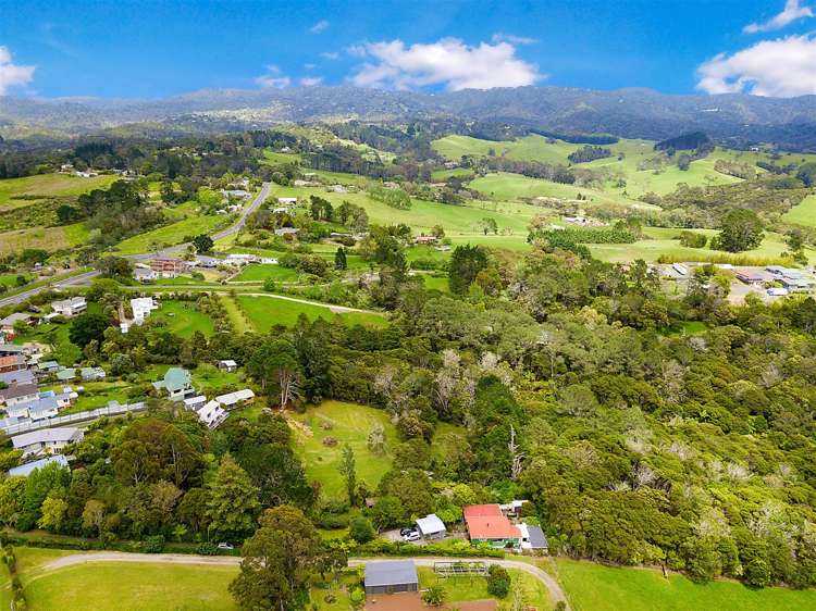 113 Forest Hill Road Henderson_29