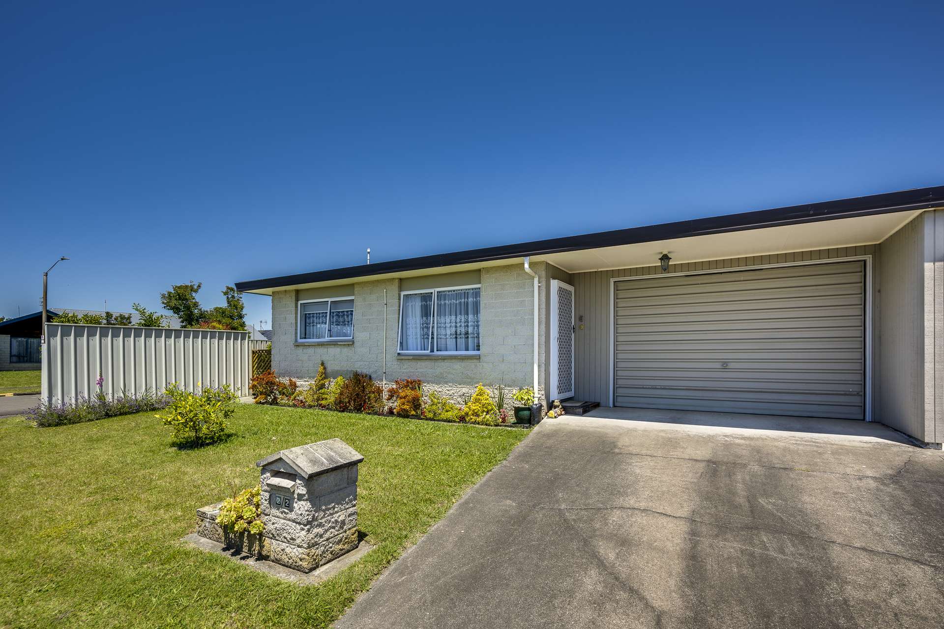 2/2 Spriggs Crescent Greenmeadows_0