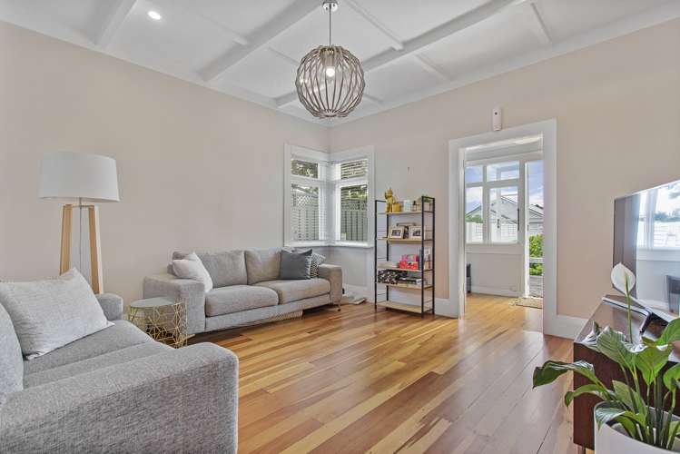 104 Peary Road Mount Eden_6