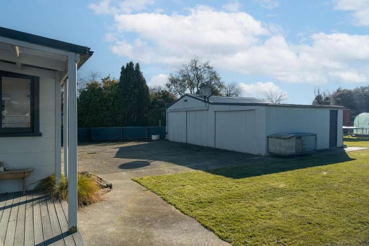 46 Albert Street Winton_25