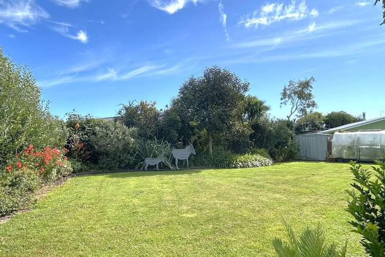 17A Feary Crescent Takaka_20