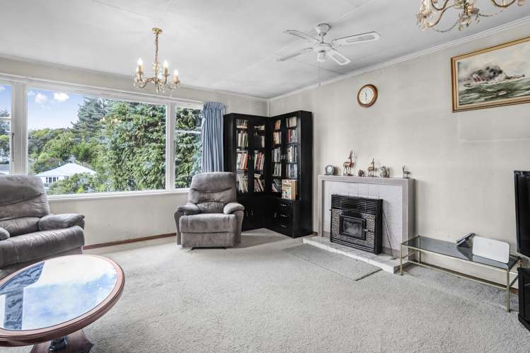 10 Sheehy Grove Wainuiomata_2