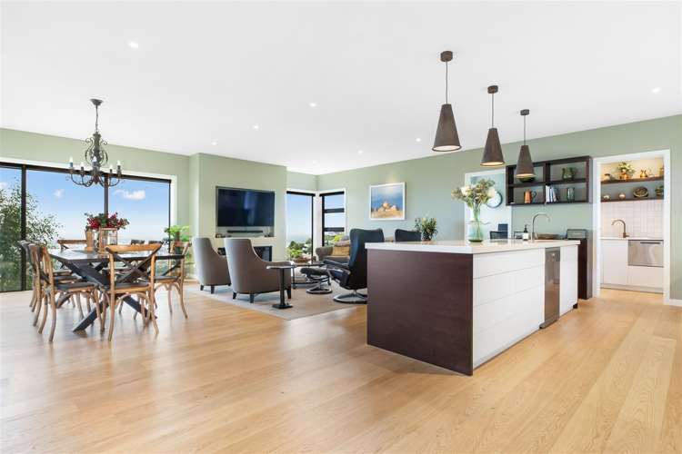 9 Roystone Way Huntsbury_7