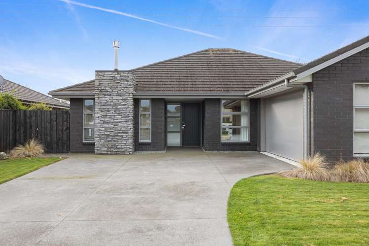 32 Parklea Avenue_1
